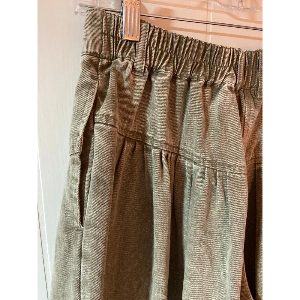 Fantastic Fawn jeans wide leg pants OLIVE green denim pockets pleated dress pant